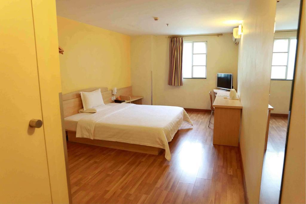 7Days Inn Guiyang Posts And Telecommunications Building Quarto foto