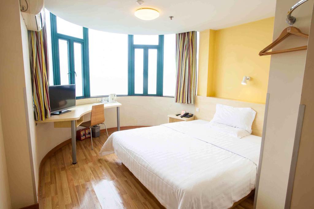 7Days Inn Guiyang Posts And Telecommunications Building Quarto foto
